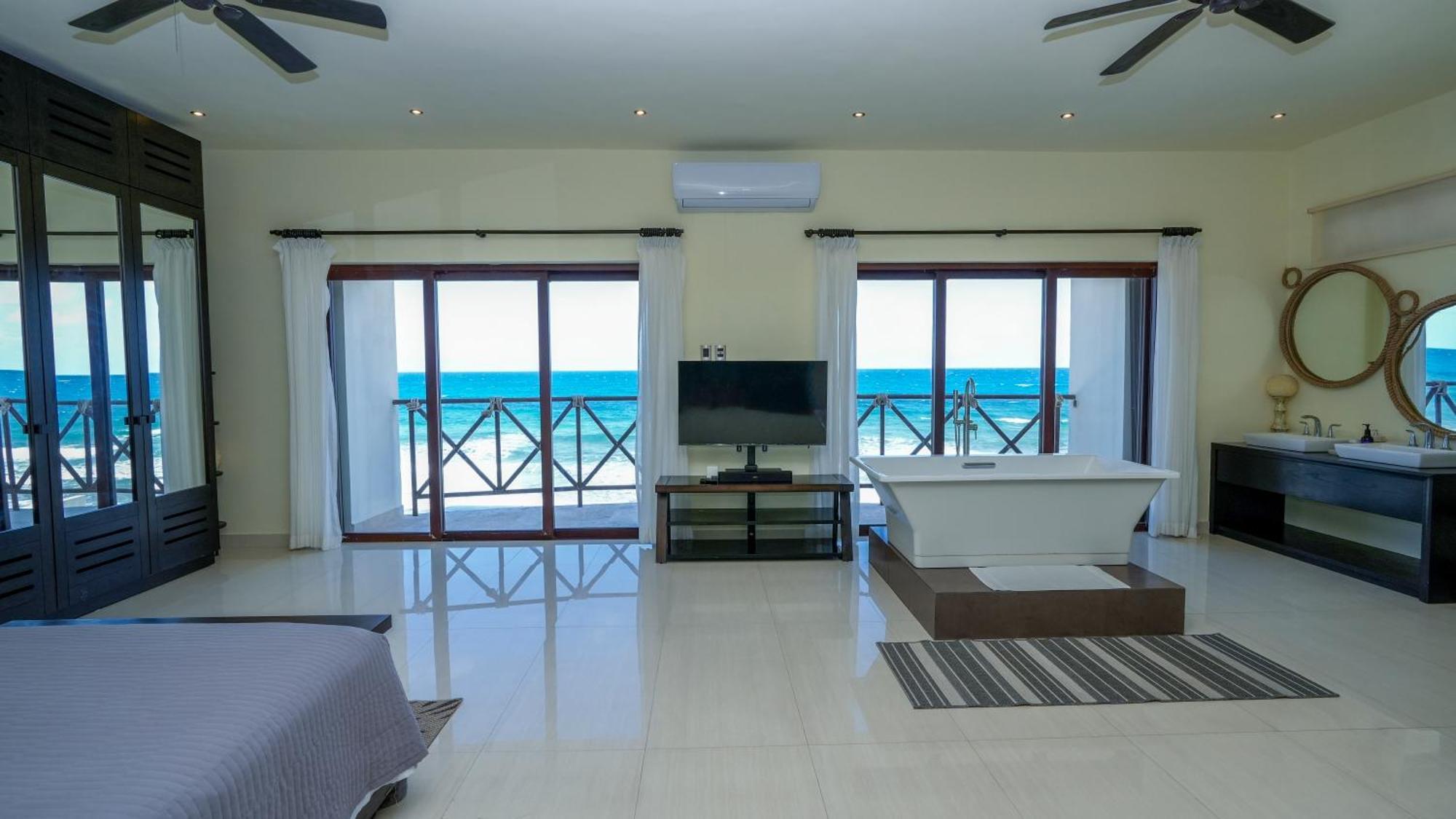Вилла Casa Javi- Ocean Front Located Mid Исла-Мухерес Экстерьер фото