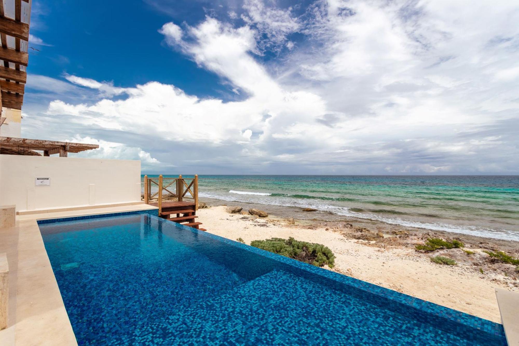 Вилла Casa Javi- Ocean Front Located Mid Исла-Мухерес Экстерьер фото
