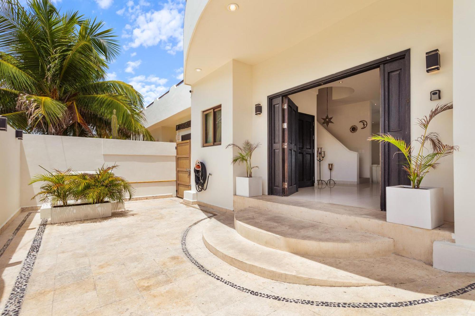 Вилла Casa Javi- Ocean Front Located Mid Исла-Мухерес Экстерьер фото