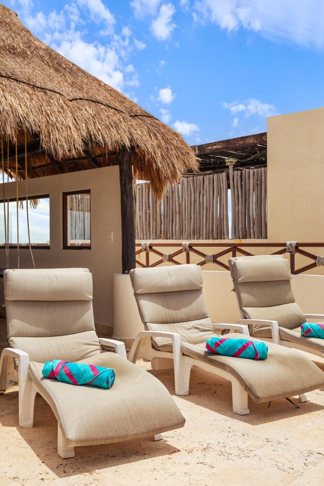 Вилла Casa Javi- Ocean Front Located Mid Исла-Мухерес Экстерьер фото